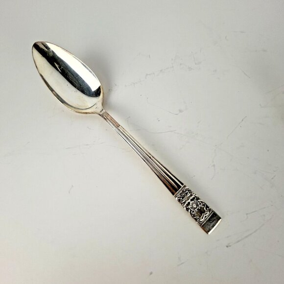 Oneida Community Coronation Silverplate Flatware 1936 ONE Soup Spoon 7-1/4" - Picture 1 of 8